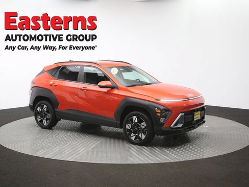 Used 2024 Hyundai Kona SEL AWD/4WD image 46