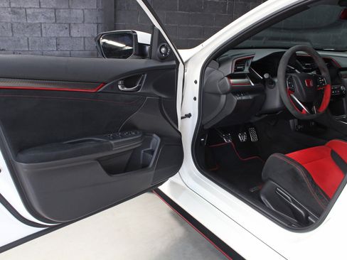 Used 2020 Honda Civic Type R image 37