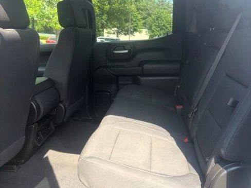 Used 2019 Chevrolet Silverado 1500 Custom Trail Boss AWD/4WD image 9