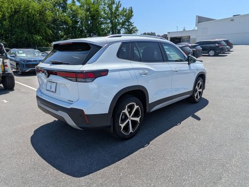 New 2026 Volkswagen Tiguan SE AWD/4WD image 3