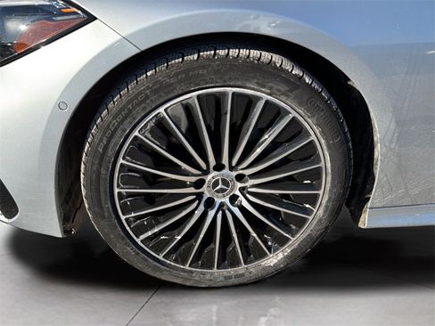 Certified 2026 Mercedes-Benz CLE 300 4MATIC Coupe image 9