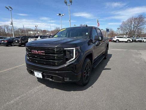 New 2026 GMC Sierra 1500 Elevation w/ Elevation Premium Package image 3