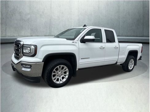 Used 2017 GMC Sierra 1500 SLE w/ SLE Value Package AWD/4WD image 1