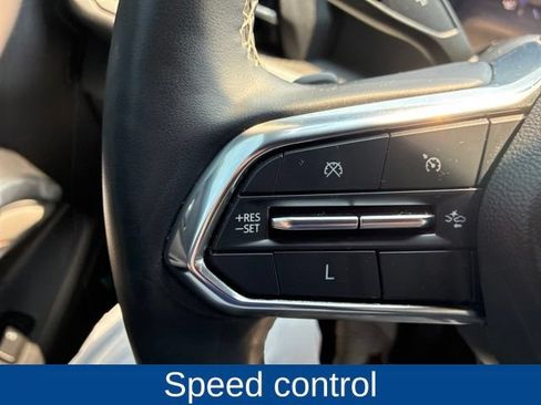 Used 2024 Chevrolet Traverse LT w/ Trailering Package FWD image 16