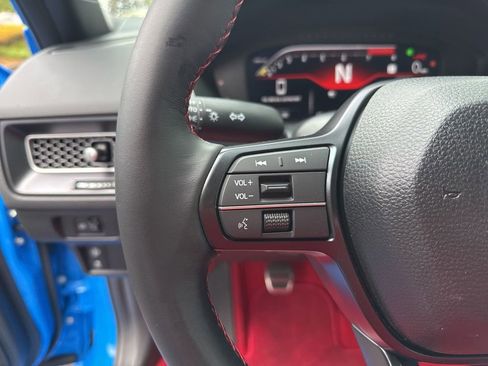 Certified 2025 Honda Civic Type R image 11