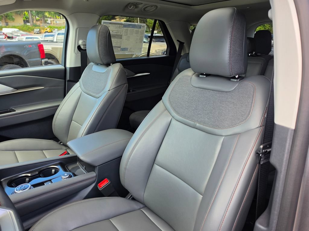 New 2026 Ford Explorer Active w/ Active Comfort Package AWD/4WD image 22