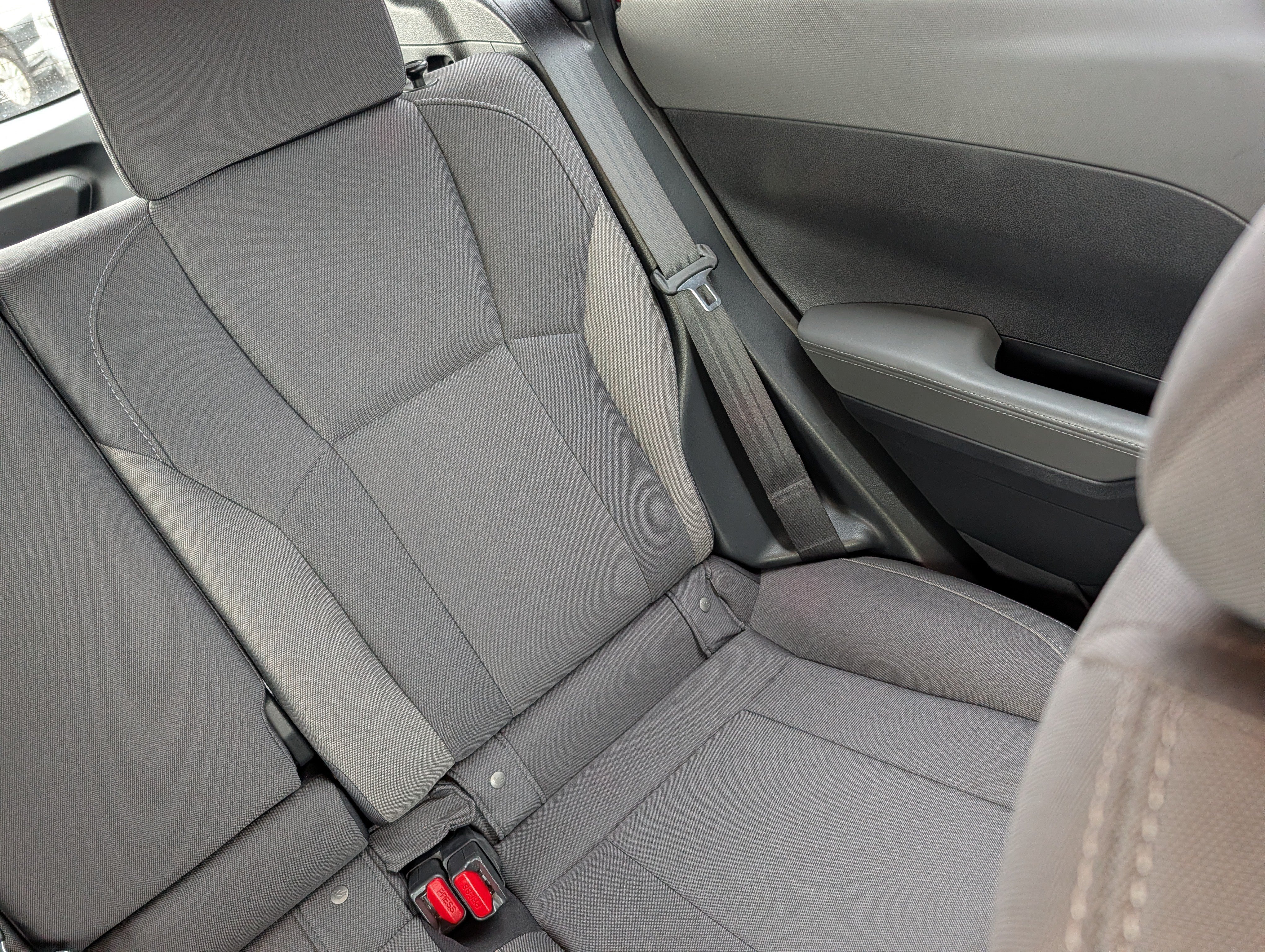 Certified 2025 Subaru Crosstrek 2.5i Premium AWD/4WD image 14