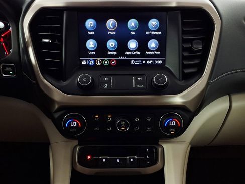 Used 2021 GMC Acadia Denali w/ Denali Technology Package image 22