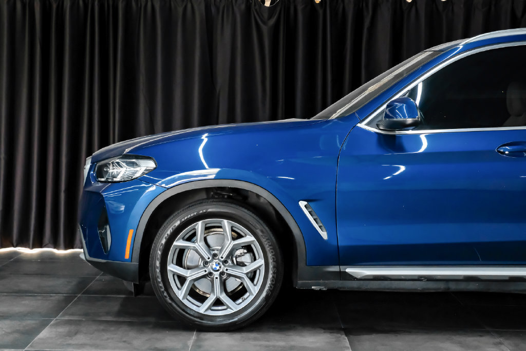Used 2023 BMW X3 xDrive30i w/ Convenience Package AWD/4WD image 13