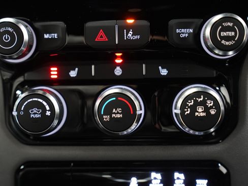 New 2026 RAM 1500 Big Horn AWD/4WD image 25