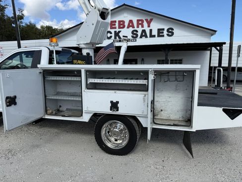 Used 2017 Ford F550 2WD Regular Cab Super Duty w/ Snow Plow Prep Package image 13