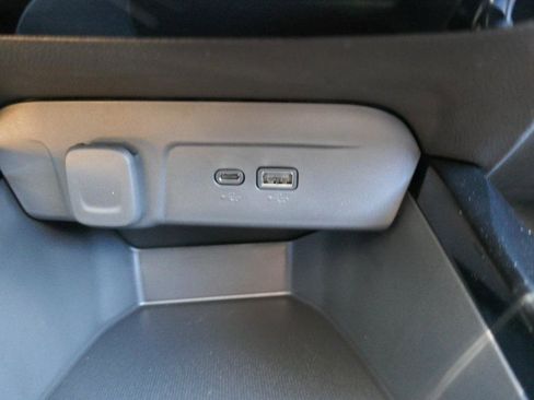 New 2026 Chevrolet Trax LT image 15