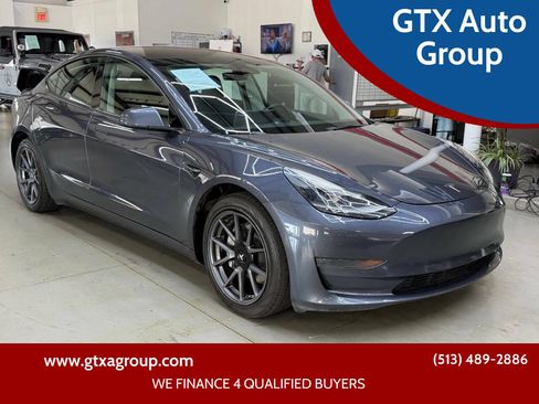 Used 2022 Tesla Model 3 Long Range AWD/4WD image 1