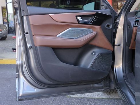 Used 2023 Acura MDX Technology image 26