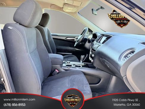 Used 2013 Nissan Pathfinder SV AWD/4WD image 18