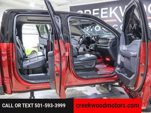 Used 2025 Ford F250 Lariat w/ Lariat Ultimate Package image 39