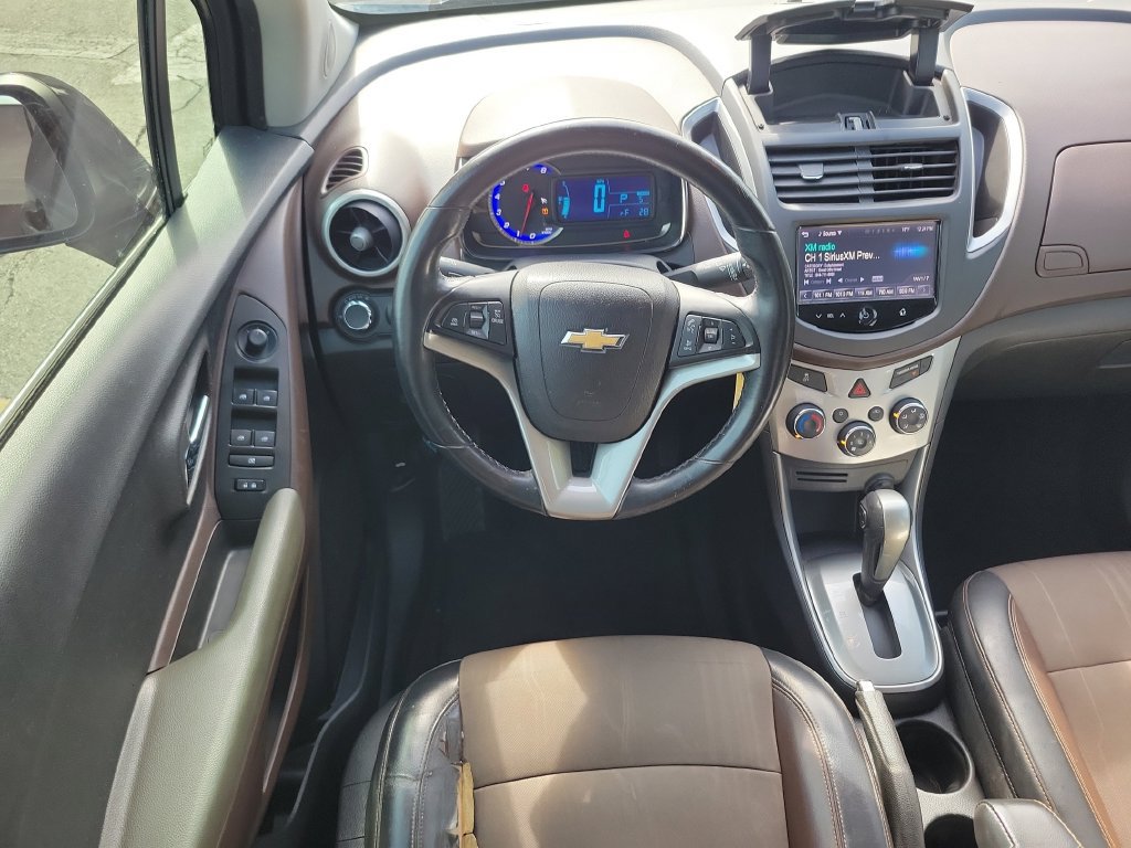 Used 2015 Chevrolet Trax LT w/ LT Plus Package FWD image 12
