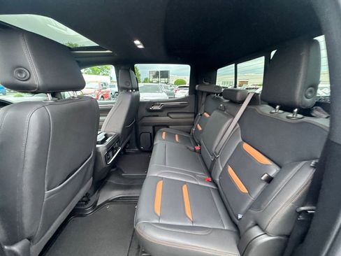 Certified 2024 GMC Sierra 1500 AT4 w/ Technology Package AWD/4WD image 25