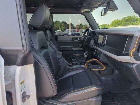 Used 2022 Ford Bronco Badlands w/ Sasquatch Package AWD/4WD image 20
