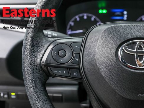 Used 2024 Toyota Corolla LE image 15