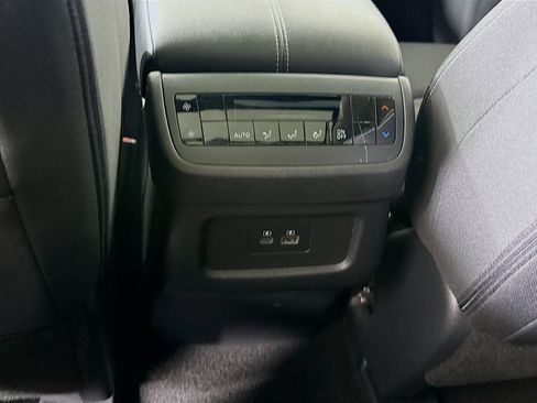 Certified 2023 Nissan Pathfinder SV w/ SV Premium Package AWD/4WD image 29