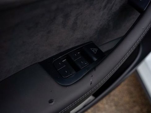 Used 2026 Tesla Model Y AWD image 13