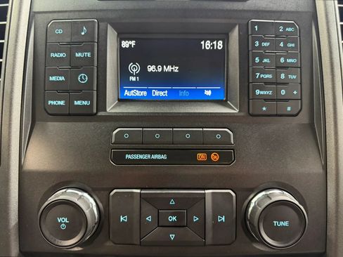 Used 2017 Ford F450 XL w/ Power Equipment Group AWD/4WD image 22