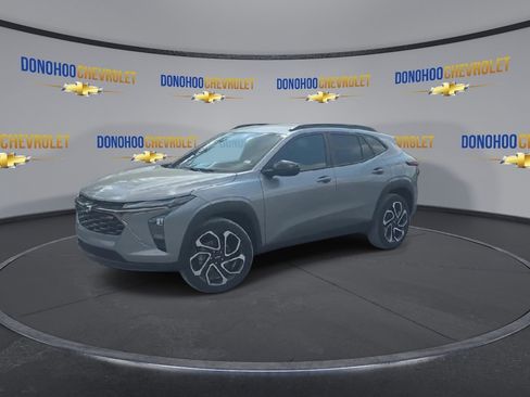 New 2026 Chevrolet Trax RS image 7