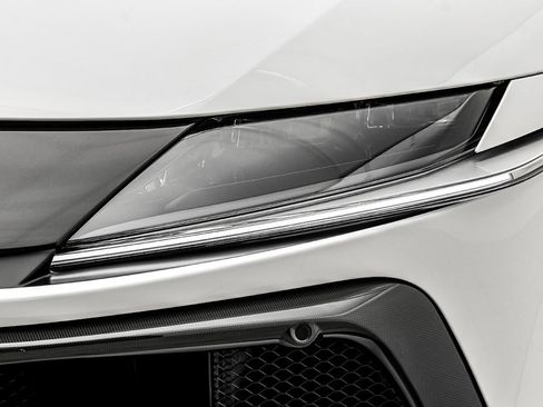 Certified 2025 Ferrari 12Cilindri image 25