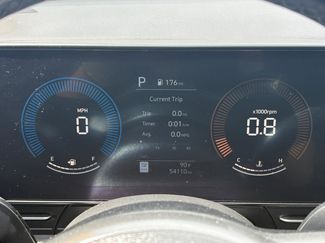Used 2024 Hyundai Kona SEL FWD video 2