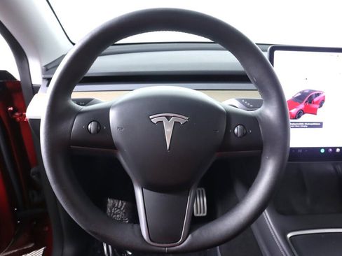 Used 2024 Tesla Model Y Performance AWD/4WD image 10