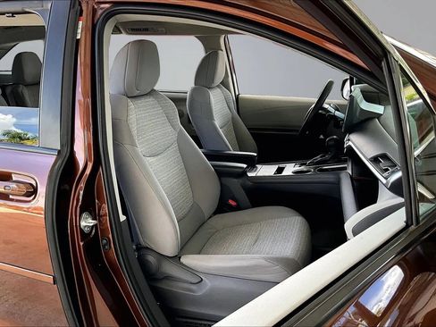 Used 2021 Toyota Sienna LE FWD image 26