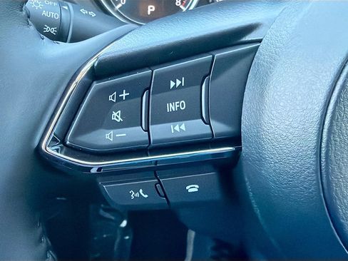 New 2025 MAZDA CX-5 AWD 2.5 S w/ Preferred Package image 37