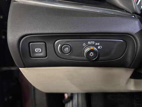 Used 2019 Buick Enclave Essence w/ LPO, Cargo Package image 35