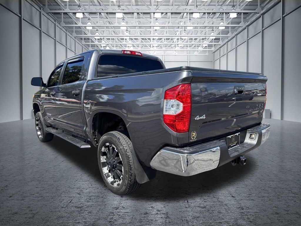 Used 2016 Toyota Tundra SR5 w/ SR5 Upgrade Package AWD/4WD image 3