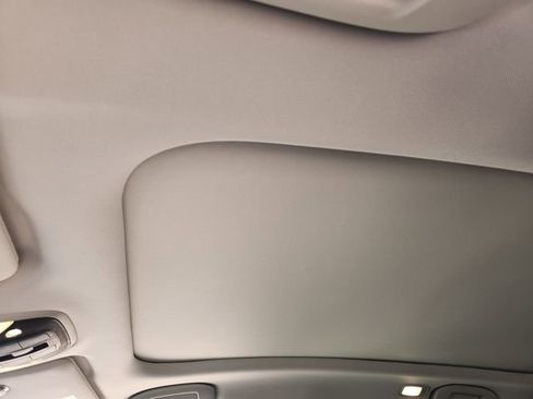 Used 2019 INFINITI QX50 Luxe FWD image 25