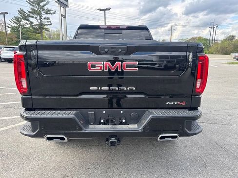 New 2026 GMC Sierra 1500 AT4 w/ AT4 Premium Package AWD/4WD image 5