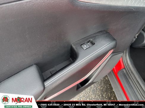 Used 2025 Kia Soul LX image 25