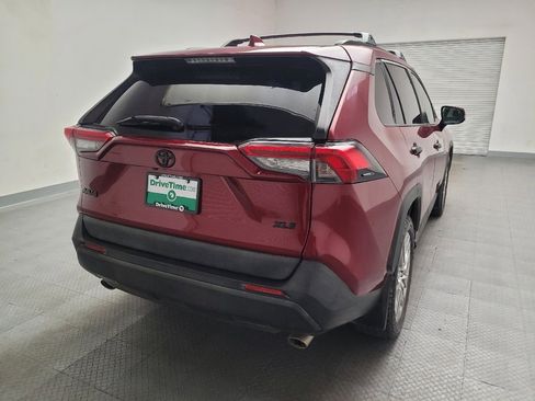 Used 2019 Toyota RAV4 XLE Premium w/ All Weather Liner Package image 7