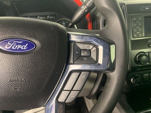 Used 2018 Ford F150 XLT image 21