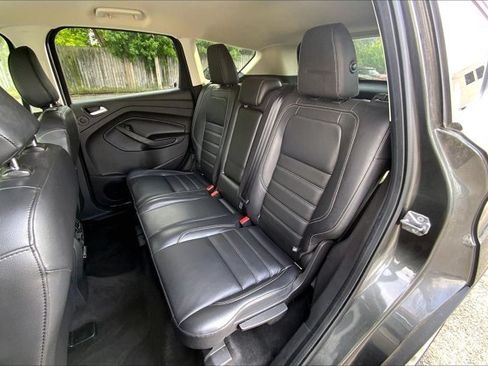 Used 2019 Ford Escape Titanium AWD/4WD image 25