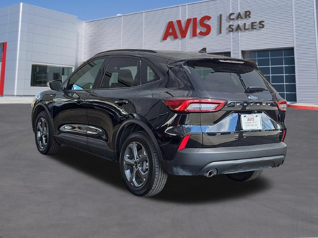 Used 2025 Ford Escape ST-Line AWD/4WD image 9