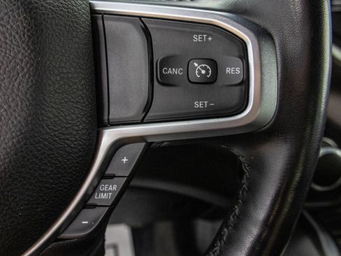 Used 2022 RAM 1500 Big Horn AWD/4WD image 34