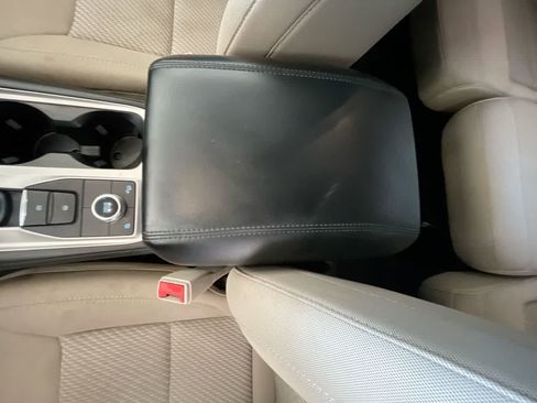 Used 2022 Ford Explorer 4WD image 21