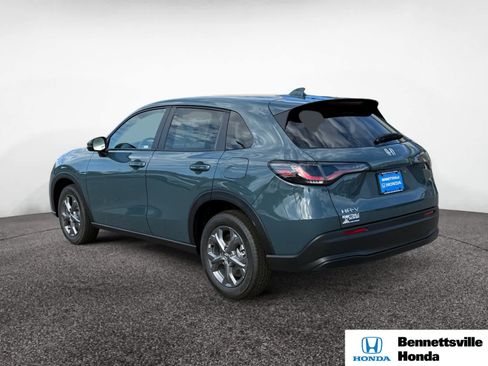 New 2026 Honda HR-V LX image 3