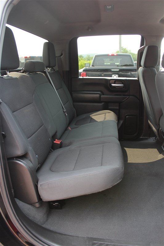 Used 2023 Chevrolet Silverado 2500 Custom w/ Custom Value Package AWD/4WD image 19