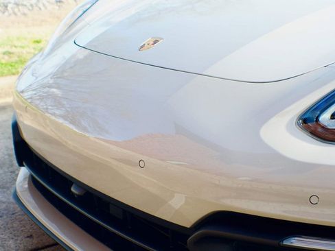 Used 2023 Porsche Panamera 4 Platinum Edition w/ Assistance Package image 16