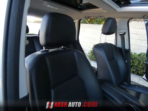 Used 2012 Mercedes-Benz GLK 350 4MATIC image 32
