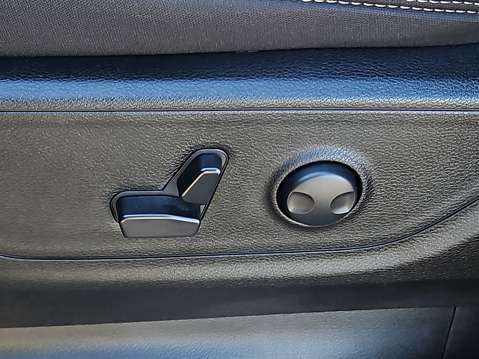 Certified 2025 RAM 1500 Big Horn AWD/4WD image 25
