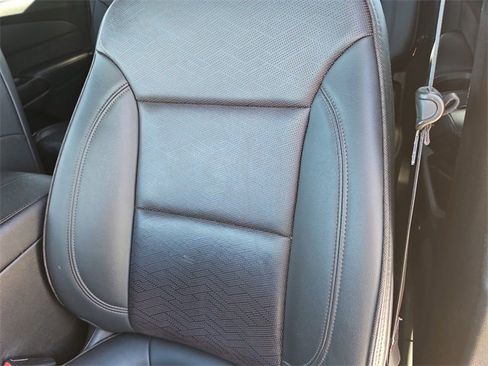 Used 2022 Chevrolet Traverse High Country w/ LPO, Cargo Package image 21